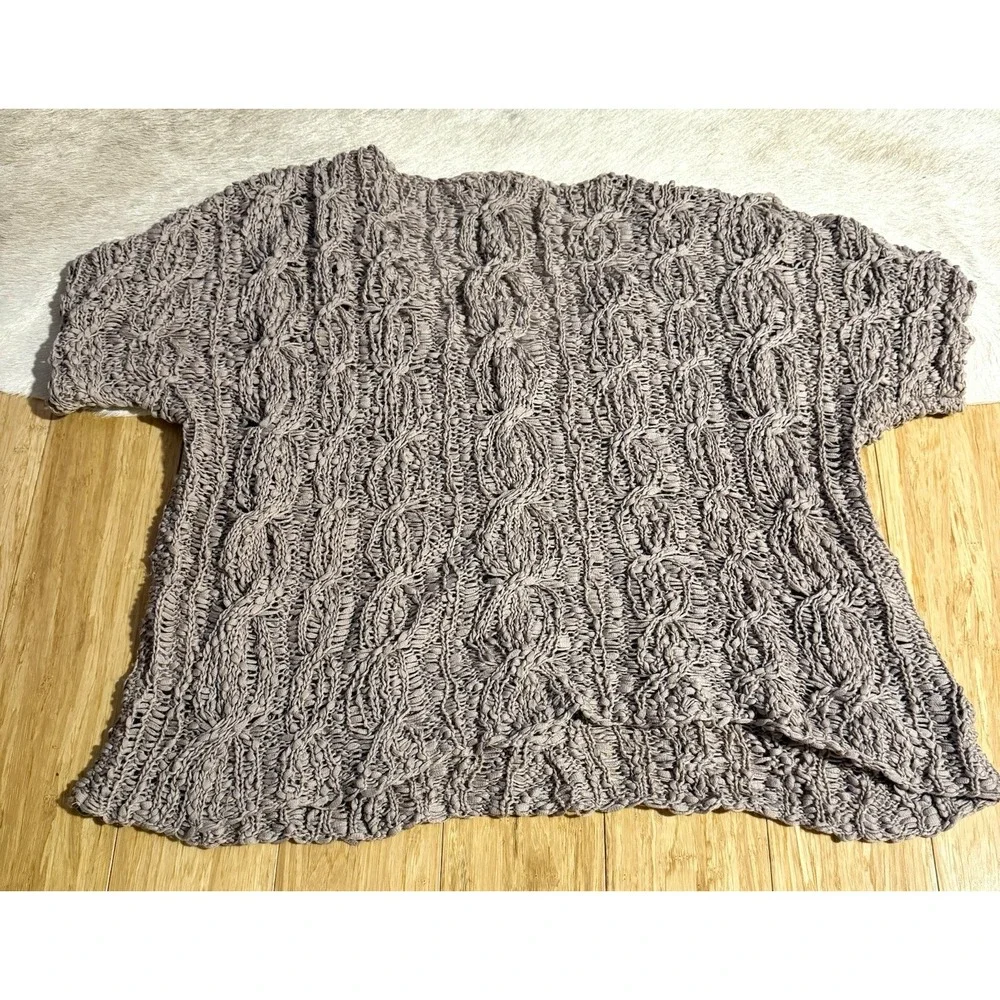 Eileen Fisher Crochet Stitch Beige Short Sleeve‎ Women's Top Size Small $198 - Picture 4 of 4